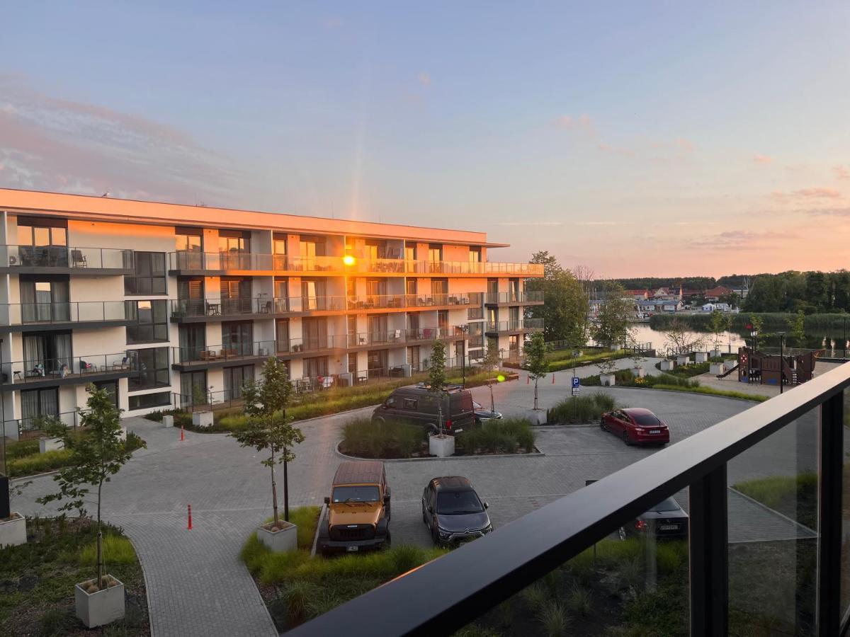 Apartament Z Wioslami Dziwnow Apartment Luaran gambar